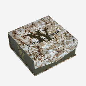 Brown Retail Hinged Box with Partial Magnetic Closure